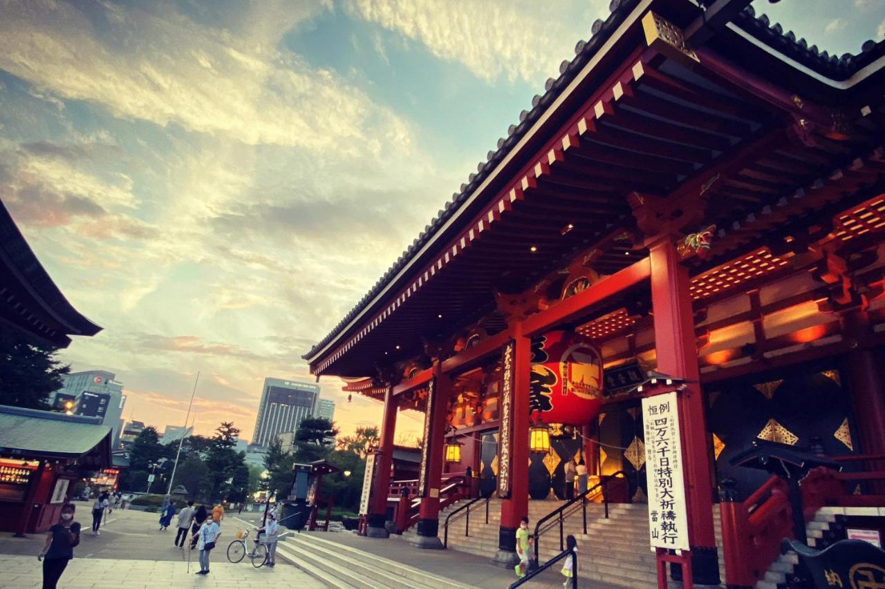 Toe Library Tokyo Asakusa Exterior foto